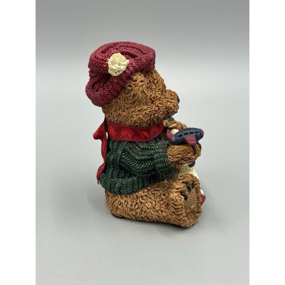 Heart Patch Place Bear W/ Christmas Stocking Toy Plane First Edition 1996 Figure - Picture 3 of 11